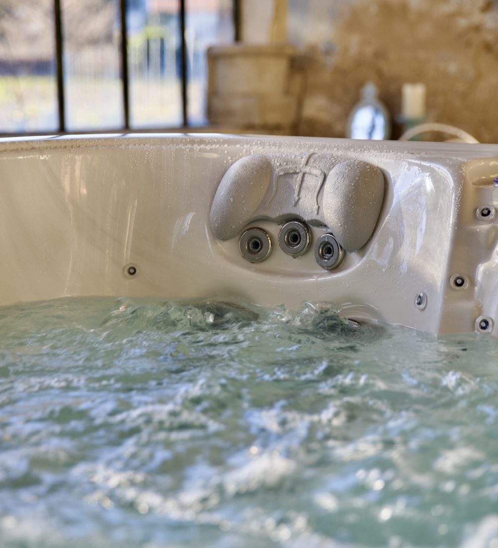 Bain chaud à remous à domicile