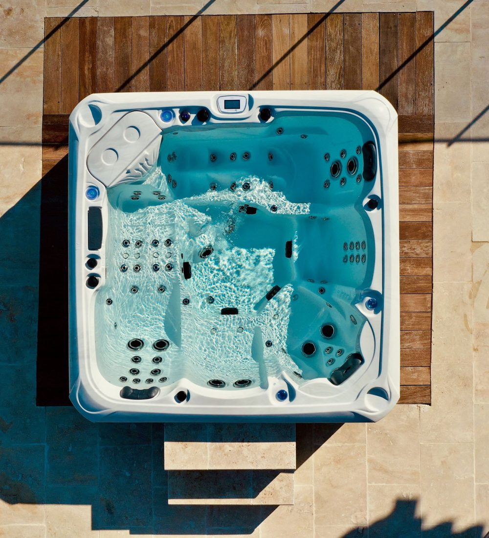 Spa 5 place extérieur pour moments conviviaux en famille ou entre amis